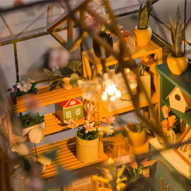 Hongda PC2306 Sunshine Flower House DIY Toy Miniature House Kit For Gifts