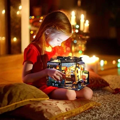 DIY Dollhouse: Tajna iza globalne luče